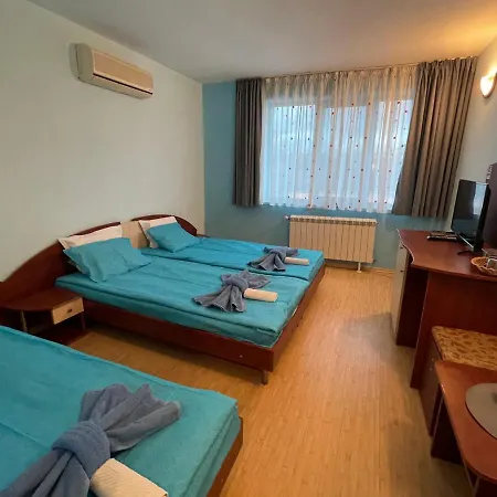 Bar & Guests Ela Hotel *